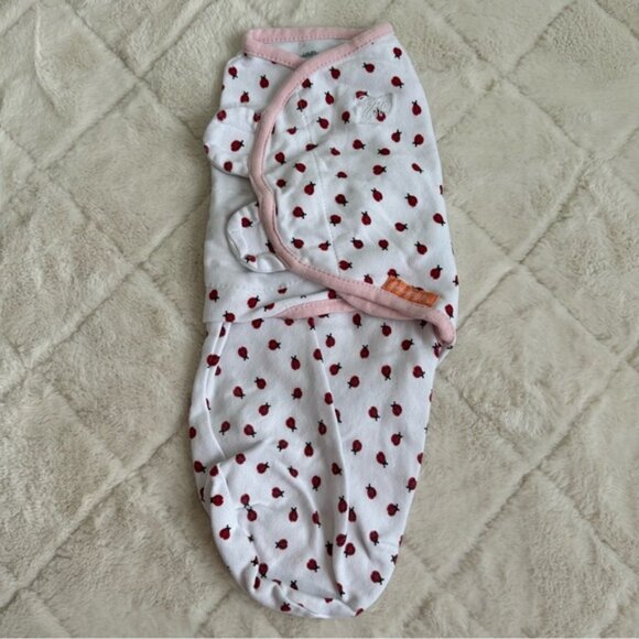 SwaddleMe | Ladybug Original Swaddle | Size Small/Medium, 0-3 Months - Picture 2 of 9